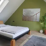 Zwischenraum بيت ضيافة وبرتال